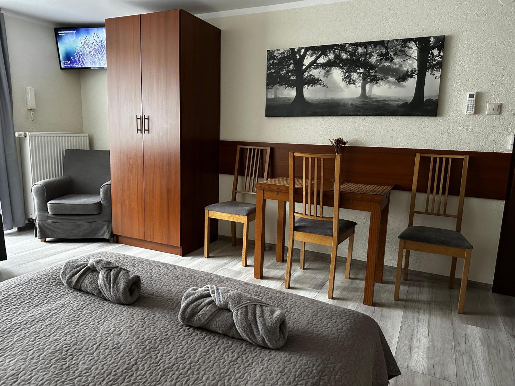 Kompleks Apartament-Serwis Краков Экстерьер фото