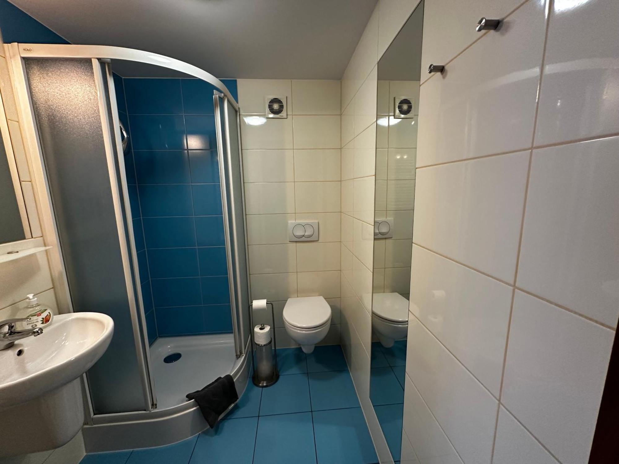 Kompleks Apartament-Serwis Краков Экстерьер фото